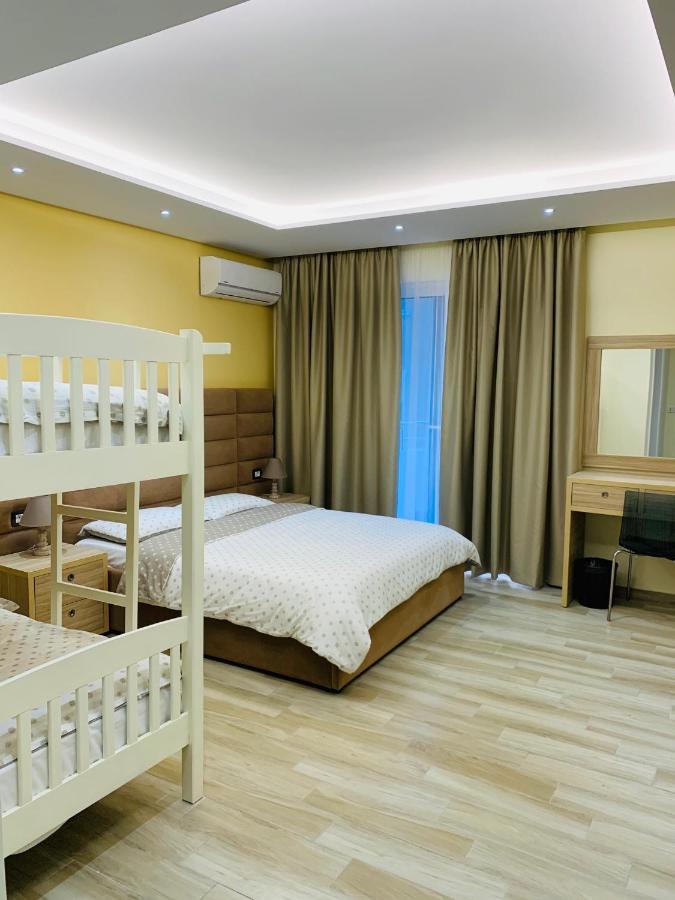 Elko Fa Golem Apartman Golem  Kültér fotó
